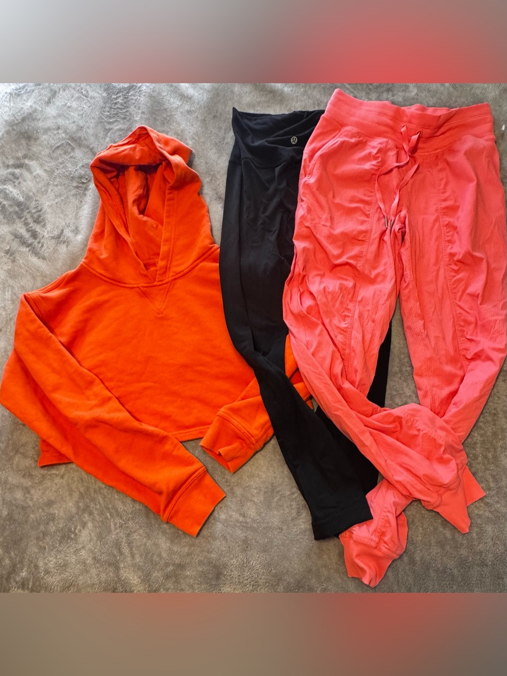 Lululemon Women Lot Of 3 Cropped Hoodie And Leggings Size 4